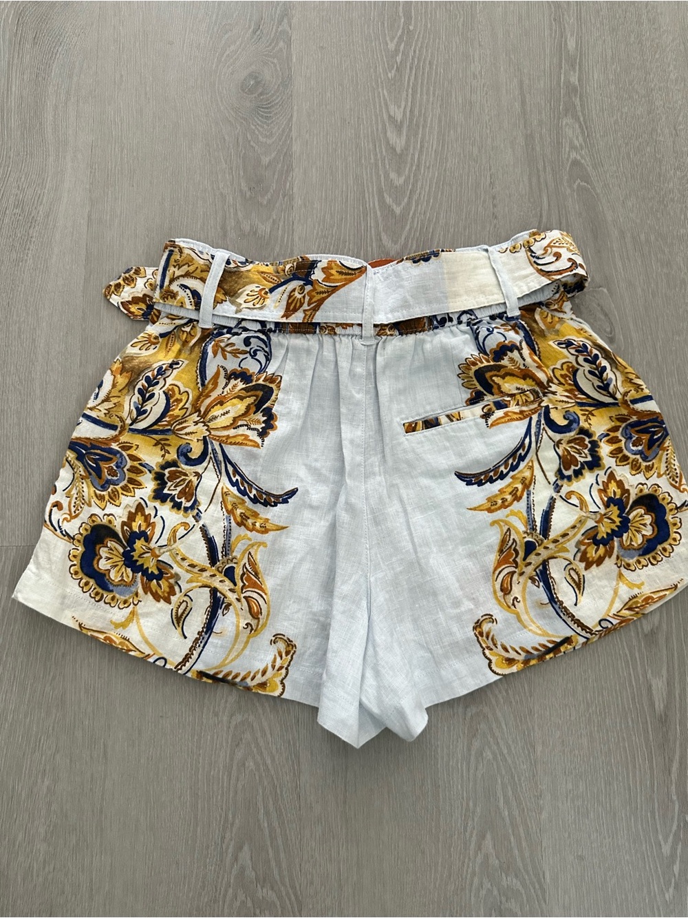 SOLD 💖NWOT JOIE High Waisted Floral Linen Shorts w/ Matching Belt - Picture 6 of 9